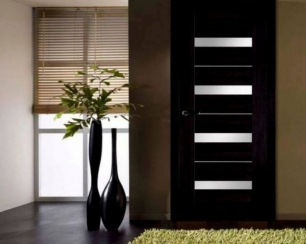 Межкомнатные двери эконом или премиум класса