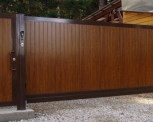 Кованные откатные ворота