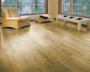 Паркетная 1-полосная или массивная доска дуба без покрытия: что лучше