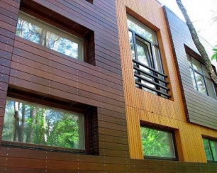 Облицовка фасадов домов сайдингом – современно, надежно и практично!
