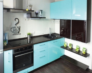 Как экономно обновить кухонный гарнитур (замена фасадов в СПб)