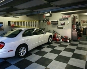 10 причин выбора ПВХ-покрытия для гаража