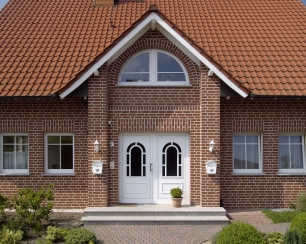 Отделка плиткой под кирпич