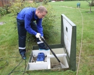 Ремонт и обслуживание септиков: когда требуются и особенности проведения