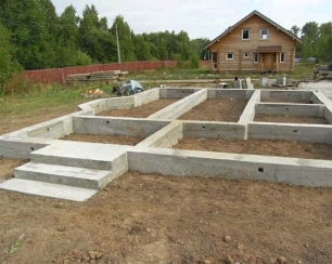 Как изготовить фундамент для коттеджа