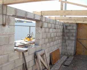 Строим гараж из шлакоблока своими руками