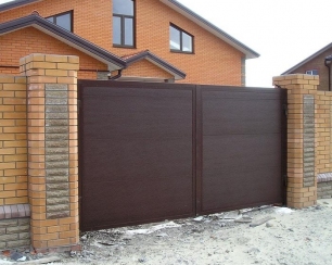 Особенности автоматических распашных ворот