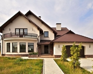 Из какого материала лучше всего построить дом для дачи