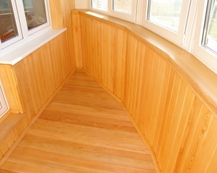 Рекомендации по выбору вагонки для отделки балкона