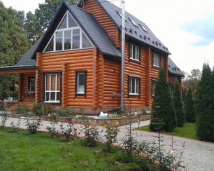 Покраска старого деревянного дома снаружи: устранение типичных проблем