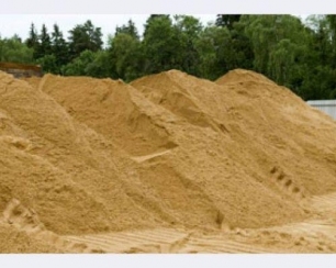 Строительный песок – незаменимый материал при сооружении зданий