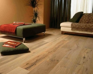 Ламинат – современное напольное покрытие со многими преимуществами