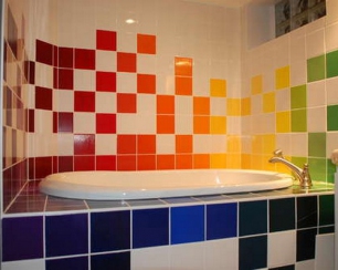 Яркая ванная комната