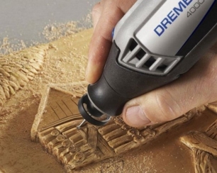 Отделка интерьера деревом с помощью гравера