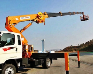 Преимущества аренды автовышек и рекомендации по их выбору