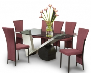 Творческий подход к обновлению стульев