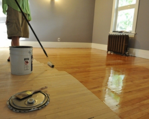 Как исправить дефекты после лакирования паркета