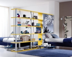 Металлические стеллажи: идеальное решение для зонирования комнаты