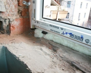 Монтажная пена – эффективное средство при монтаже окон