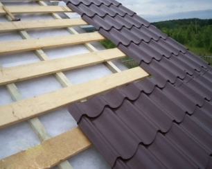 Как грамотно изготовить обрешетку для металлочерепицы