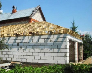 Как построить гараж из пеноблоков своими руками