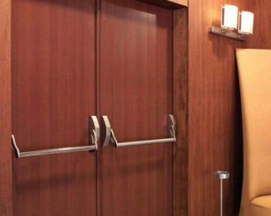 Противопожарные двери: конструкция, способная противостоять стихии