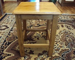 Как самому изготовить деревянный табурет