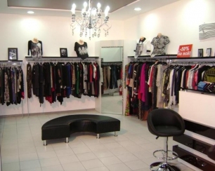 Обновляем ассортимент магазина итальянской одежды, не выезжая из России