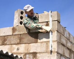 Строительство гаража своими руками на примере постройки из шлакоблока