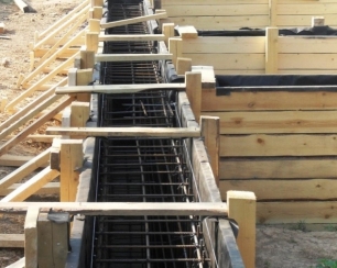 Изготавливаем опалубку для строительства