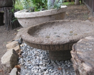 Как самостоятельно изготовить бетонные изделия для сада