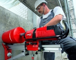 Алмазное бурение – современная технология для изготовления отверстий в бетоне