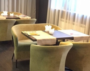 Как выбрать мебель для кафе или ресторана?