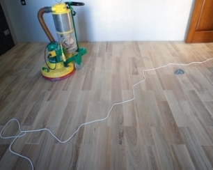 Как произвести циклевку паркета