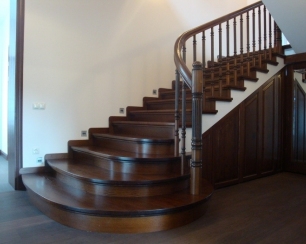 Деревянные лестницы