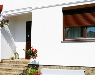 Оконные рольставни и их особенности