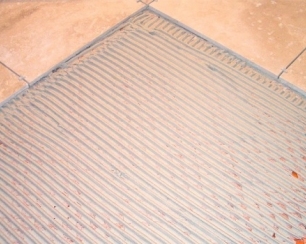 Выбираем лучший плиточный клей