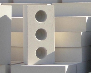 Строительные блоки для стен: силикат против кирпича