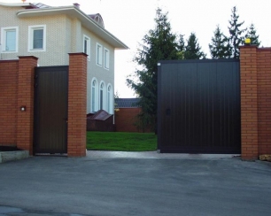 Как изготовить сдвижные ворота своими руками