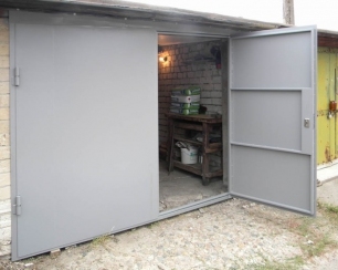 Советы и предупреждения по ремонту гаражных ворот